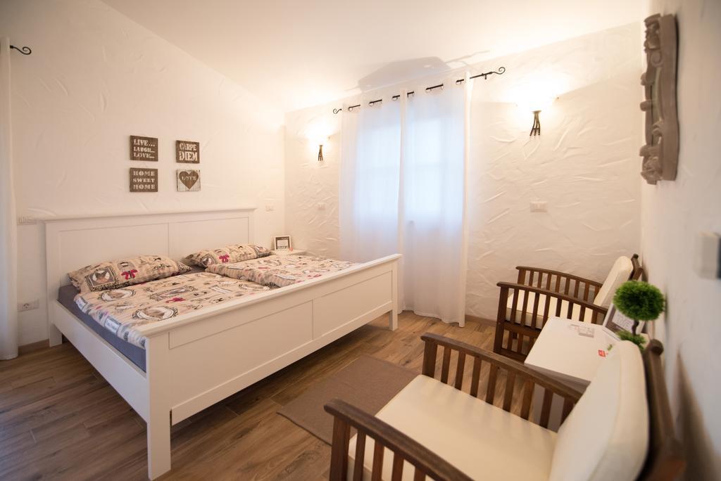 Villa Rajski Dvori Sveti Lovrec Pazenaticki ภายนอก รูปภาพ